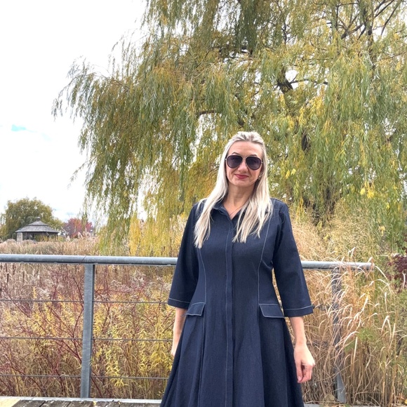 New dark blue dress NWT - Picture 3 of 7